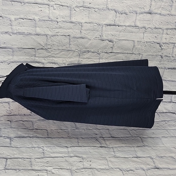 NAVY BLUE Three Button Striped Polo Shirt - Picture 4 of 5